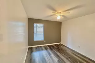 4025 Angel Oak Ct, Tampa, FL 33613 - Photo 23