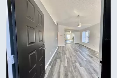 4025 Angel Oak Court #203, Tampa, FL 33613 - Photo 5