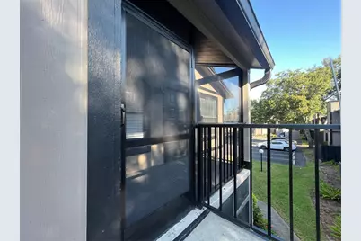 4025 Angel Oak Court #203, Tampa, FL 33613 - Photo 3