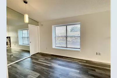 4025 Angel Oak Court #203, Tampa, FL 33613 - Photo 9