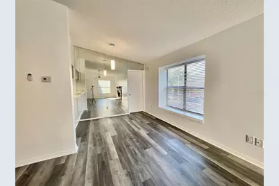 4025 Angel Oak Court #203, Tampa, FL 33613 - Photo 7