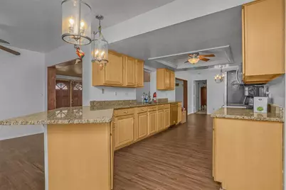 1121 NE 11th Terrace, Cape Coral, FL 33909 - Photo 13
