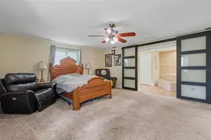 1307 Brantwood Dr, Valrico, FL 33594 - Photo 13