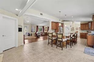 1307 Brantwood Dr, Valrico, FL 33594 - Photo 7