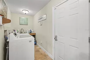 1307 Brantwood Dr, Valrico, FL 33594 - Photo 21
