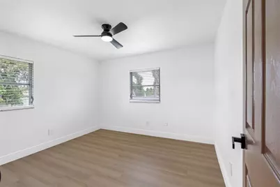 230 Beverly Boulevard, Brandon, FL 33511 - Photo 21