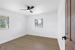 230 Beverly Blvd, Brandon, FL 33511 - Photo 21