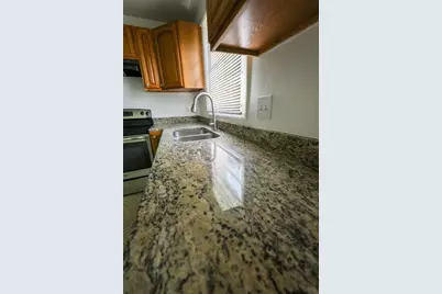 8300 57th Street N, Pinellas Park, FL 33781 - Photo 5