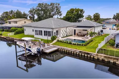 4091 13th Way NE, Saint Petersburg, FL 33703 - Photo 3