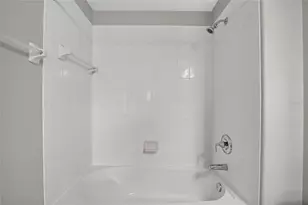 2829 Santego Bay Ct, Brandon, FL 33511 - Photo 31
