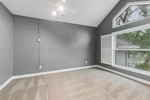 1128 Mainsail Dr, Tarpon Springs, FL 34689 - Photo 23