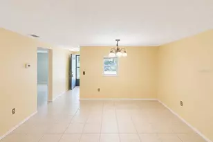5430 21st St W, Bradenton, FL 34207 - Photo 3