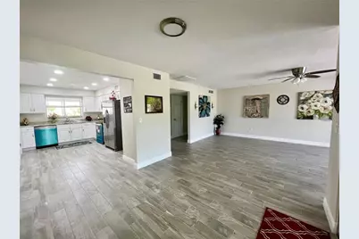 912 La Jolla Avenue, Sun City Center, FL 33573 - Photo 7