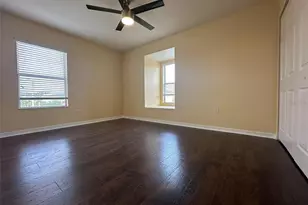 4405 Tuscan Loon Dr, Tampa, FL 33619 - Photo 13