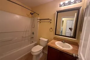 4405 Tuscan Loon Dr, Tampa, FL 33619 - Photo 15