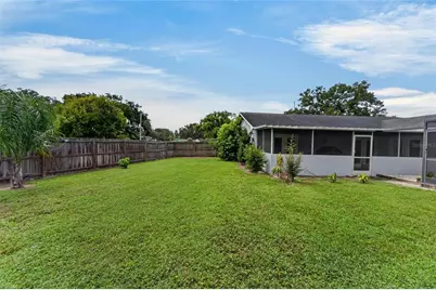 1120 Lakemont Drive, Valrico, FL 33594 - Photo 15
