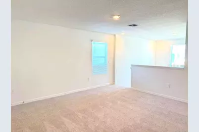 11913 Noble Chase Path, Dade City, FL 33525 - Photo 15