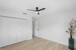 1339 Queen Anne Dr, Palm Harbor, FL 34684 - Photo 21