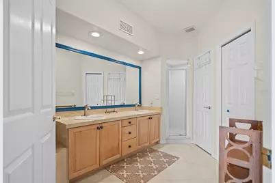1593 Pinellas Bayway S, Tierra Verde, FL 33715 - Photo 27