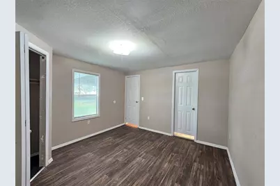 37826 Daughtery Road, Zephyrhills, FL 33541 - Photo 11