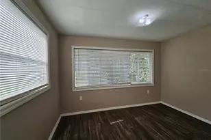 37826 Daughtery Rd, Zephyrhills, FL 33541 - Photo 13
