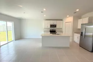 38396 Pindos Dr, Dade City, FL 33525 - Photo 7