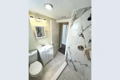 1121 10th Avenue S, Saint Petersburg, FL 33705 - Photo 9