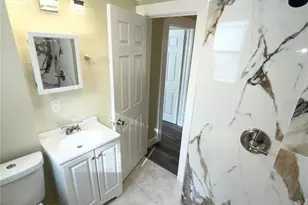 1121 10th Ave S, Saint Petersburg, FL 33705 - Photo 9