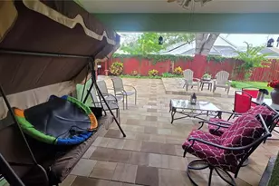 9708 White Barn Way, Riverview, FL 33569 - Photo 17