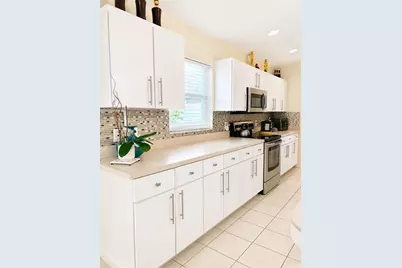 9708 White Barn Way, Riverview, FL 33569 - Photo 9