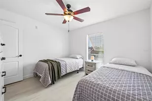 8911 Blind Pass Rd, Saint Pete Beach, FL 33706 - Photo 21