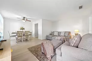 8911 Blind Pass Rd, Saint Pete Beach, FL 33706 - Photo 7