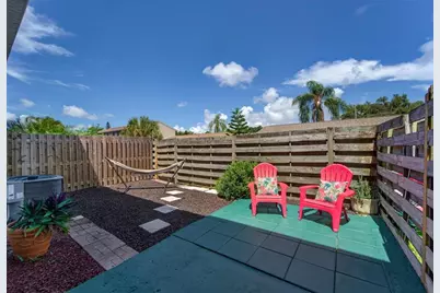 1131 Longfellow Road, Sarasota, FL 34243 - Photo 3