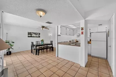 1131 Longfellow Road, Sarasota, FL 34243 - Photo 9