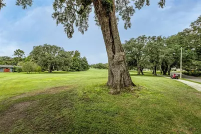 936 N Riverhills Drive, Temple Terrace, FL 33617 - Photo 15