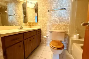 6036 Chesham Dr, New Port Richey, FL 34653 - Photo 9