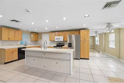 6510 Sunridge Drive, Riverview, FL 33578 - Photo 19