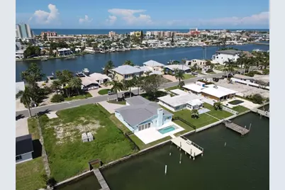 11125 4th St E, Treasure Island, FL 33706 - Photo 25