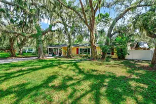 303 St Augustine Ave, Temple Terrace, FL 33617 - Photo 35