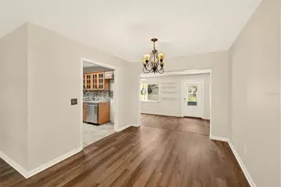 303 St Augustine Ave, Temple Terrace, FL 33617 - Photo 7