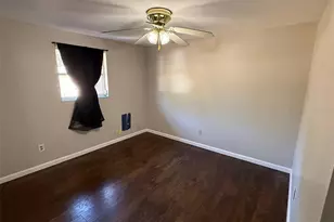 4404 Areca Palm Dr, Zephyrhills, FL 33541 - Photo 11