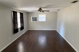 4404 Areca Palm Dr, Zephyrhills, FL 33541 - Photo 7