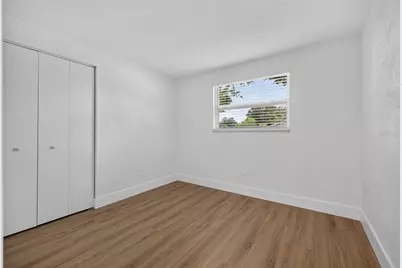 9001 Arndale Circle, Tampa, FL 33615 - Photo 29