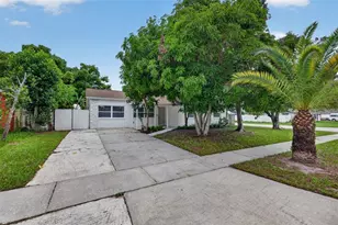 9001 Arndale Cir, Tampa, FL 33615 - Photo 1