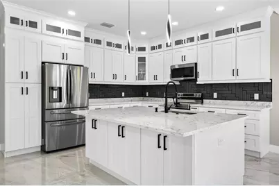 284 Roosevelt Avenue, Masaryktown, FL 34604 - Photo 19