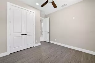 284 Roosevelt Ave, Masaryktown, FL 34604 - Photo 37