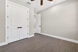 284 Roosevelt Ave, Masaryktown, FL 34604 - Photo 29