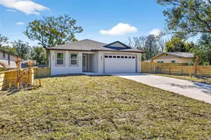 284 Roosevelt Ave, Masaryktown, FL 34604 - Photo 5