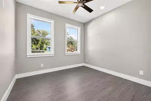 284 Roosevelt Ave, Masaryktown, FL 34604 - Photo 27