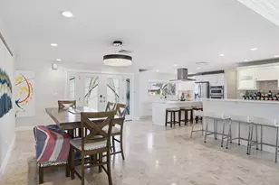 1028 79th St S, Saint Petersburg, FL 33707 - Photo 21